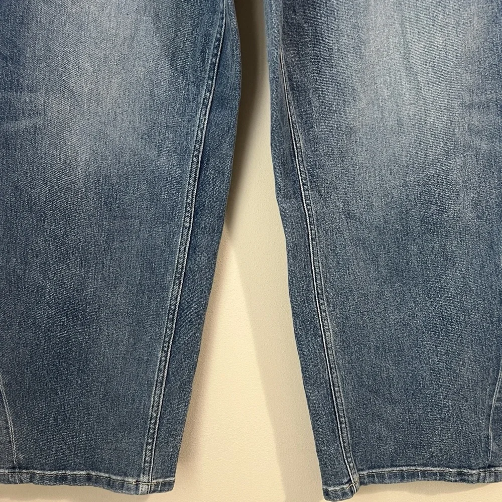 Spanx Spanxshape Authentic 360 Barrel Leg Jeans Women's XL R Medium Wash 21528R - Picture 5 of 11